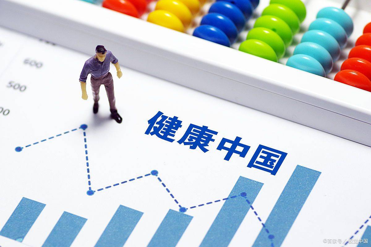 男人45歲了依然很強(qiáng) 只因?yàn)閳?jiān)持以下幾個(gè)動(dòng)作